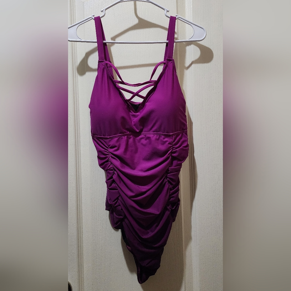 Torrid Deep Purple Swimsuit Sz2(18/20)